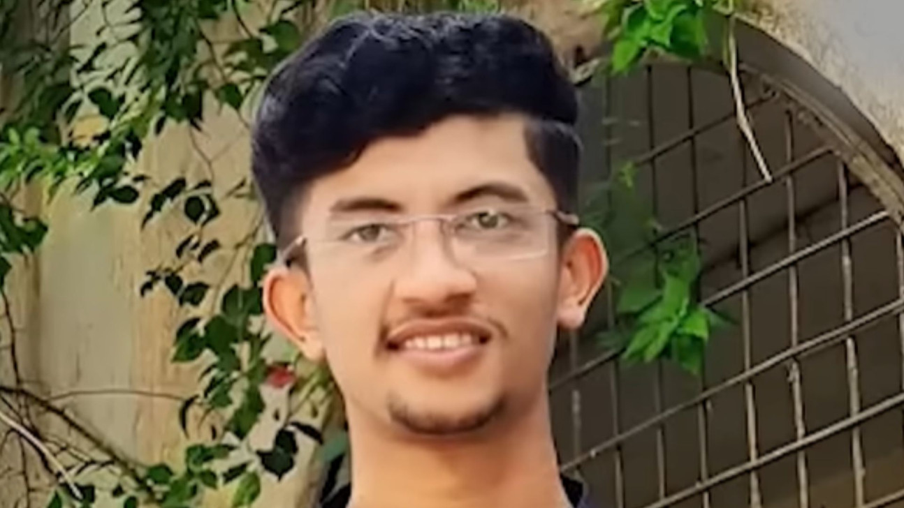 গুলশানে চাঁদাবাজি: রিয়াদের বাসা থেকে ২ কোটি ২৫ লাখ টাকার চেক জব্দ