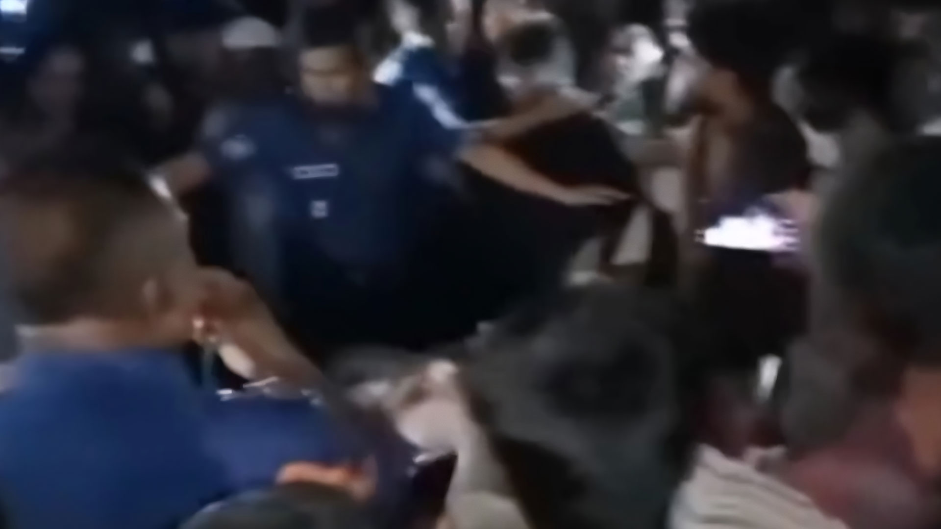 তারাগঞ্জে পিটিয়ে হত্যা: সামনে এলো নতুন ভিডিও, ৮ পুলিশ সদস্য সাময়িক বরখাস্ত