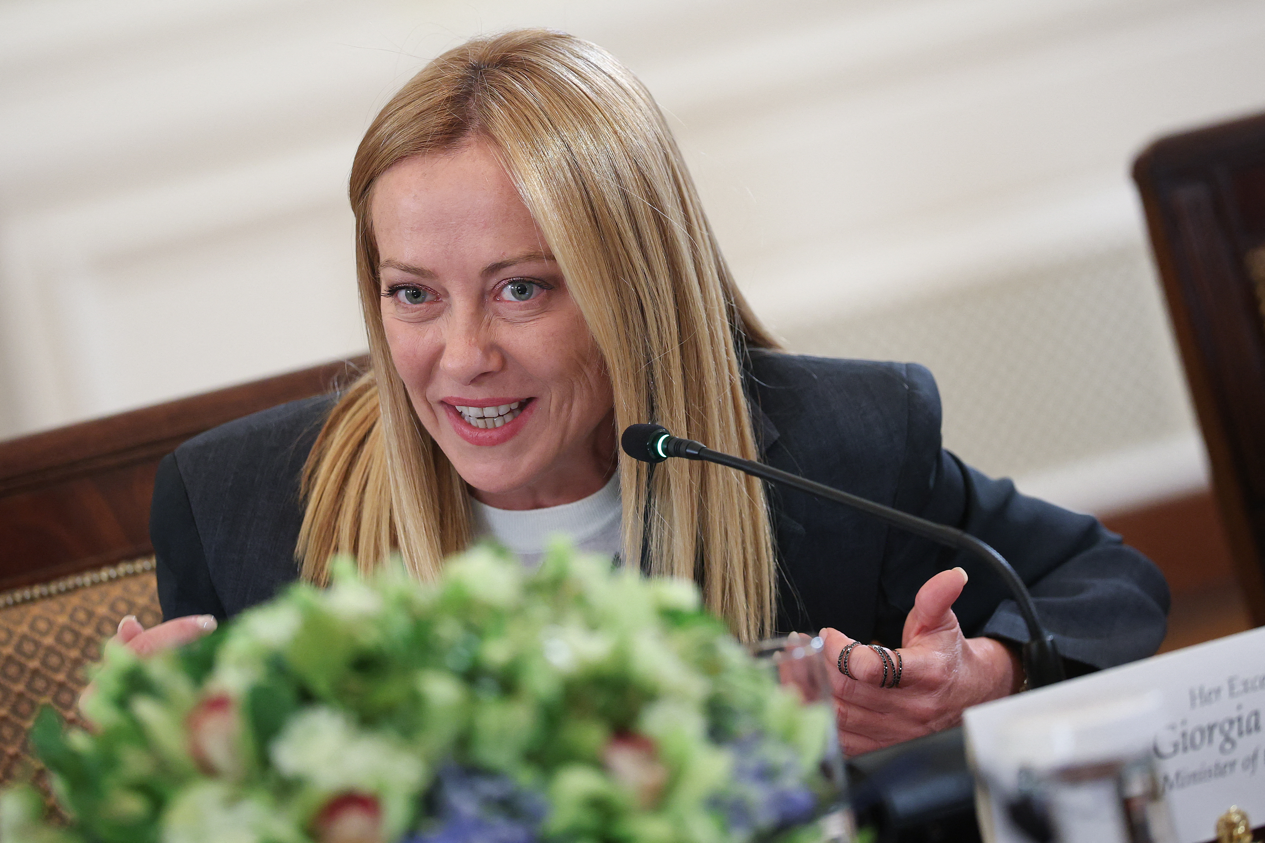 বাংলাদেশসহ এশিয়ার ৫ দেশে সফর স্থগিত করলেন ইতালির প্রধানমন্ত্রী মেলোনি