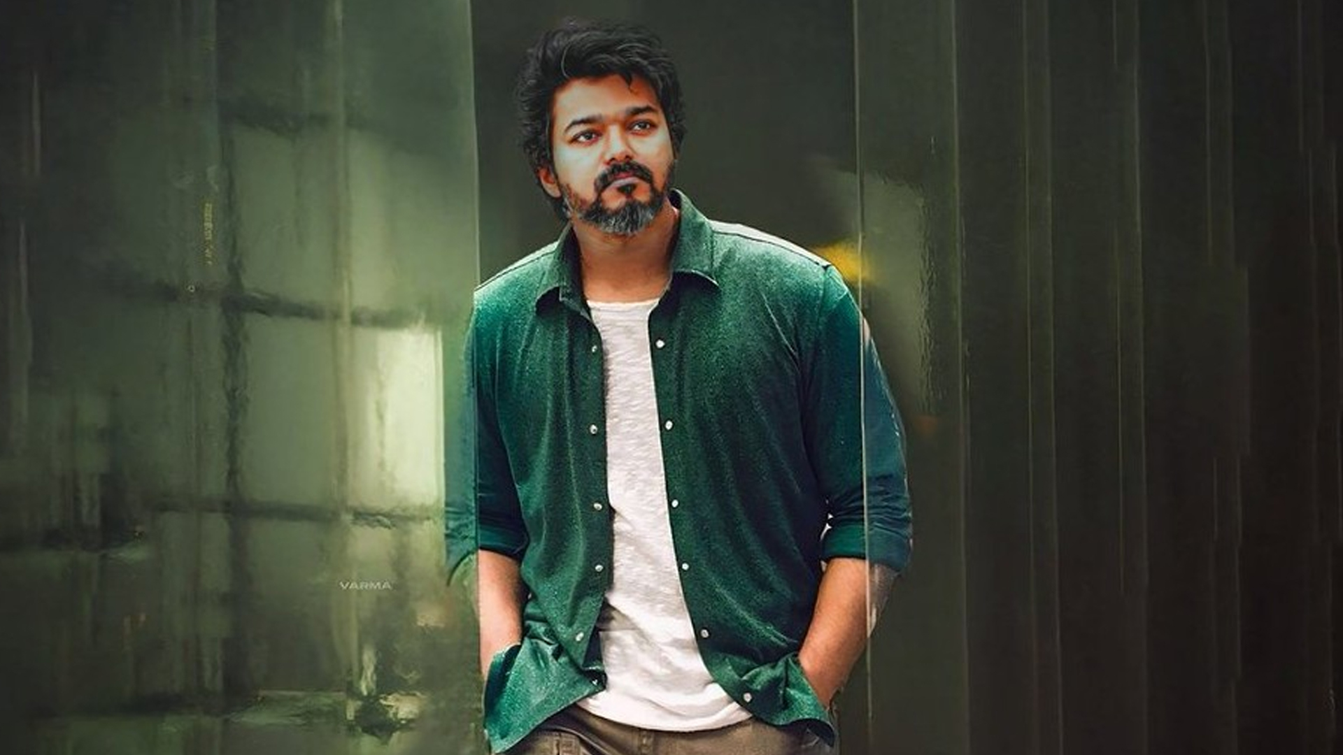 সেন্সরে আটকে আছে বিজয়ের সিনেমা, কাটছে না জটিলতা