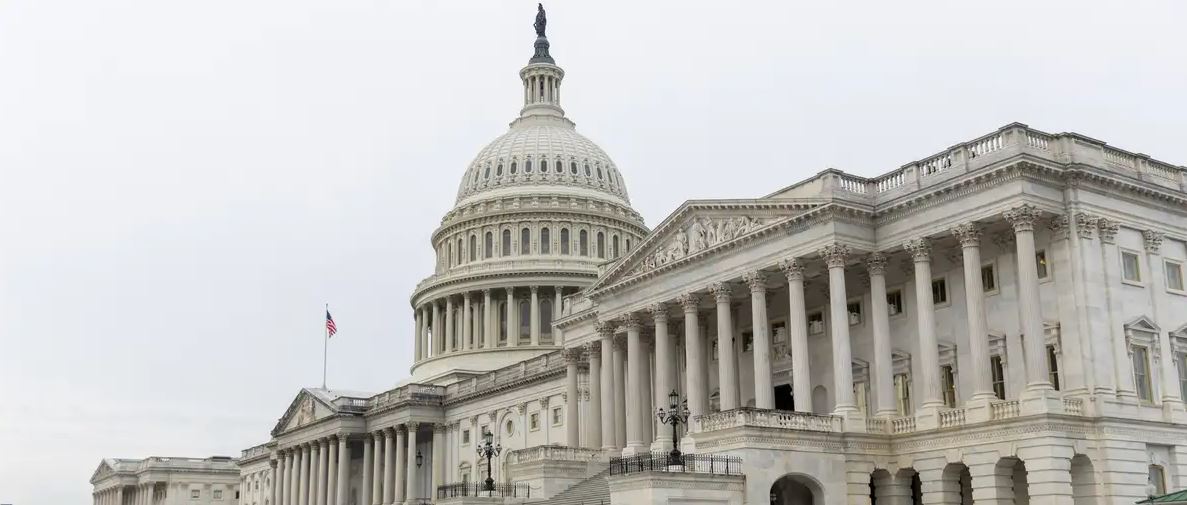 ‘শাটডাউন’-এর মুখে যুক্তরাষ্ট্রের সরকার