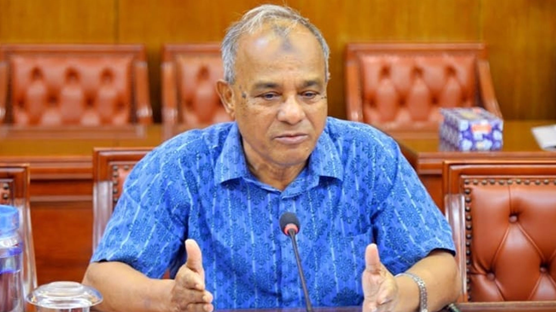 হাদি হত্যাচেষ্টায় জড়িতদের ধরিয়ে দিলে ৫০ লাখ টাকা পুরস্কার