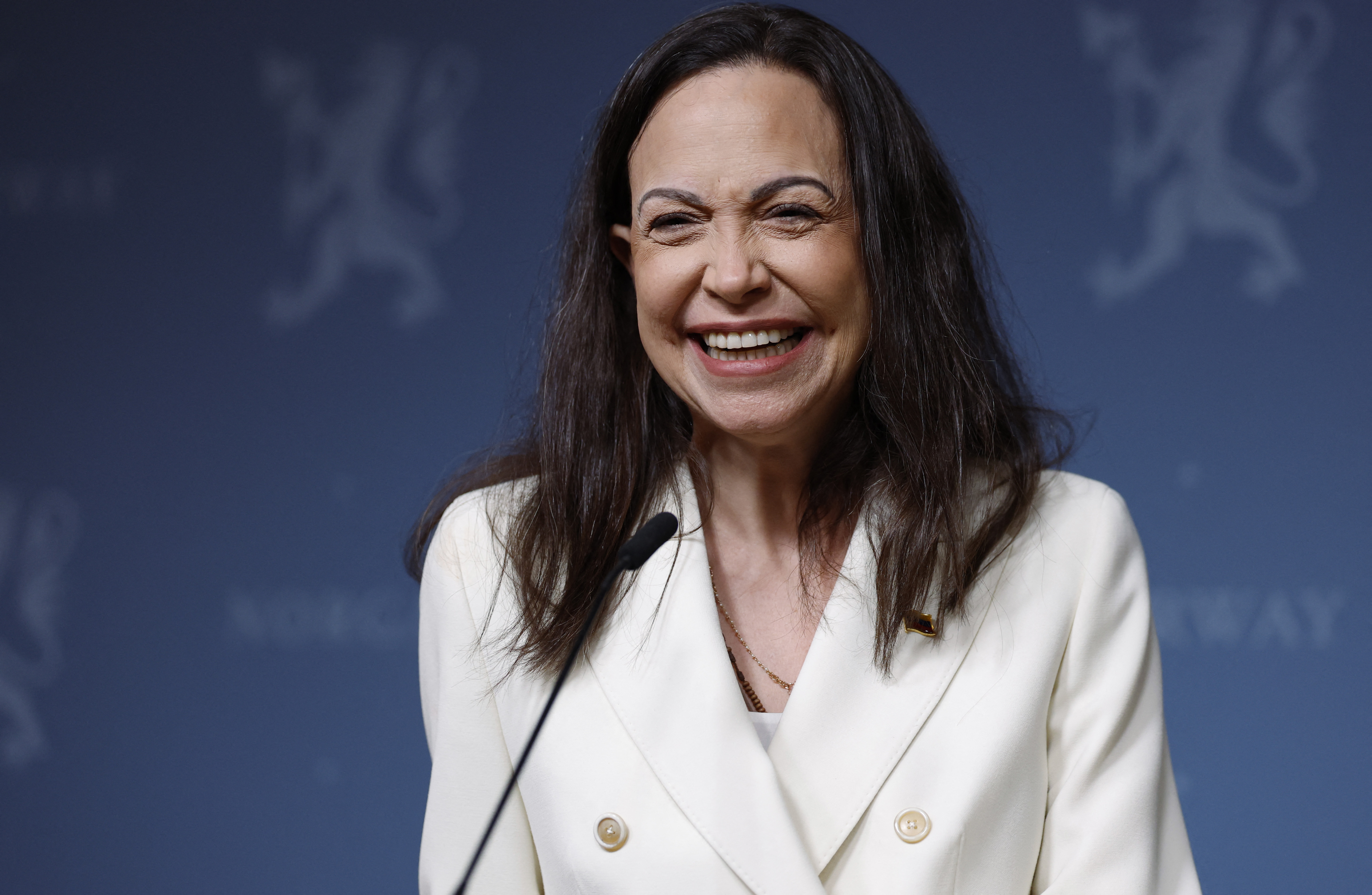 মার্কিন জ্বালানির প্রাণকেন্দ্র হবে ভেনেজুয়েলা: মাচাদো