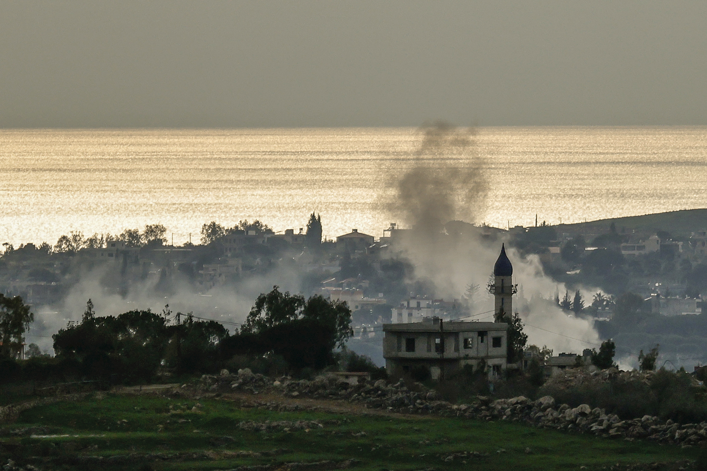 লেবাননে ইসরায়েলের হামলা। ছবি: রয়টার্স