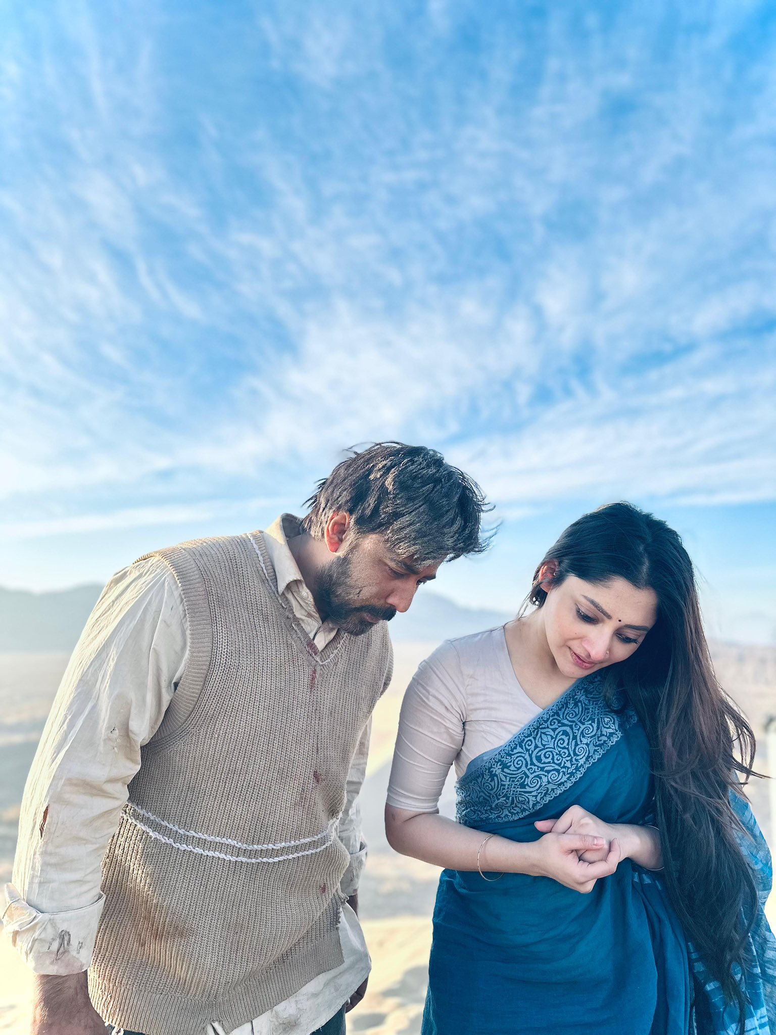 দম সিনেমার শুটিংয়ে আফরান নিশো ও পূজা চেরি। ছবি: ফেসবুক