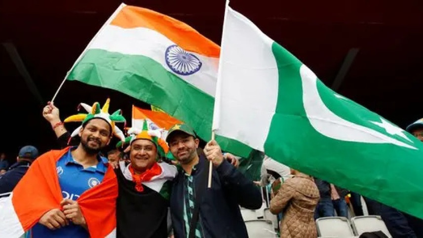 India vs pakistan fans