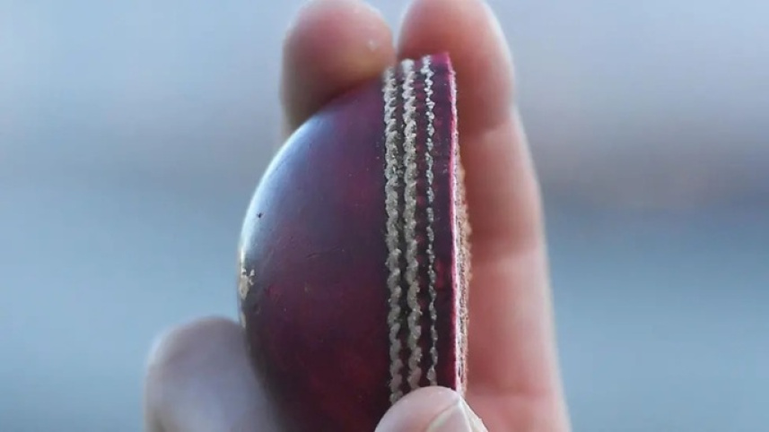 Ball split in two