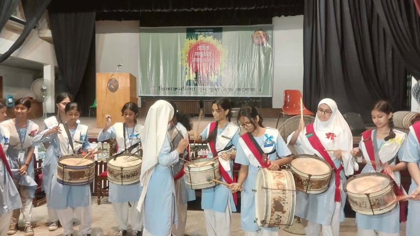 ছবি