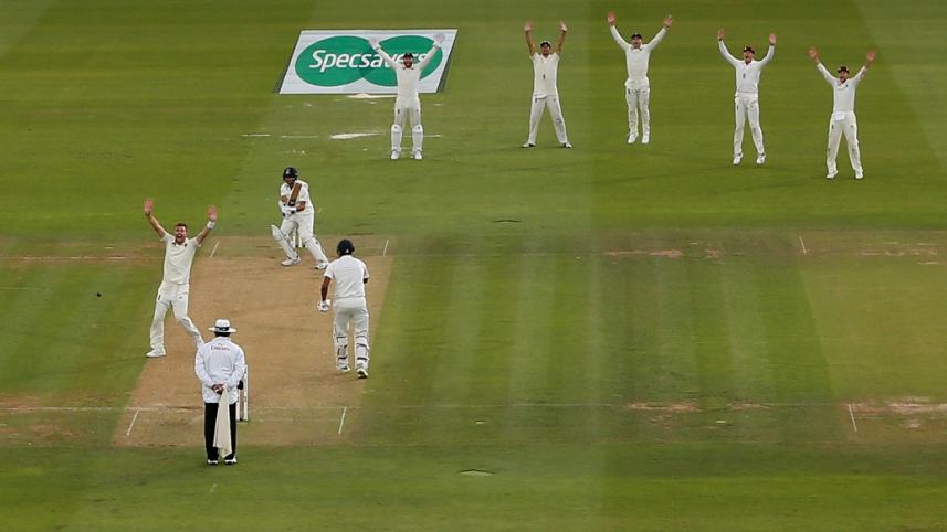 2018-08-10T184246Z_1127750397_RC1BBE2EF960_RTRMADP_3_CRICKET-TEST-ENG-IND.JPG