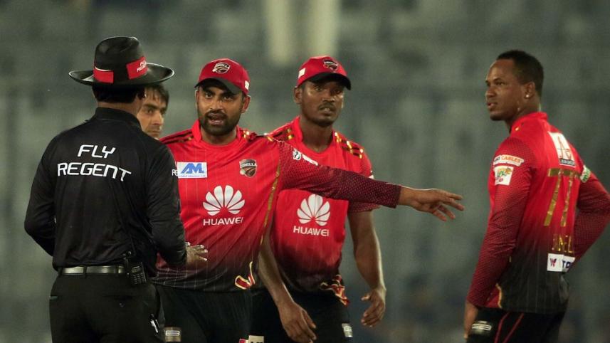 কুমিল্লার জয়ের ম্যাচে তামিম ইকবাল ও লিটন দাসের শাস্তি