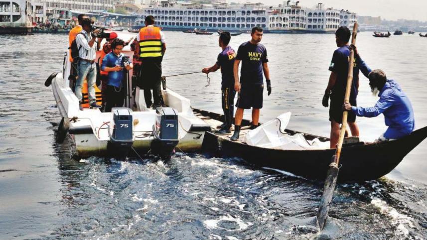 buriganga boat capsize-1.jpg