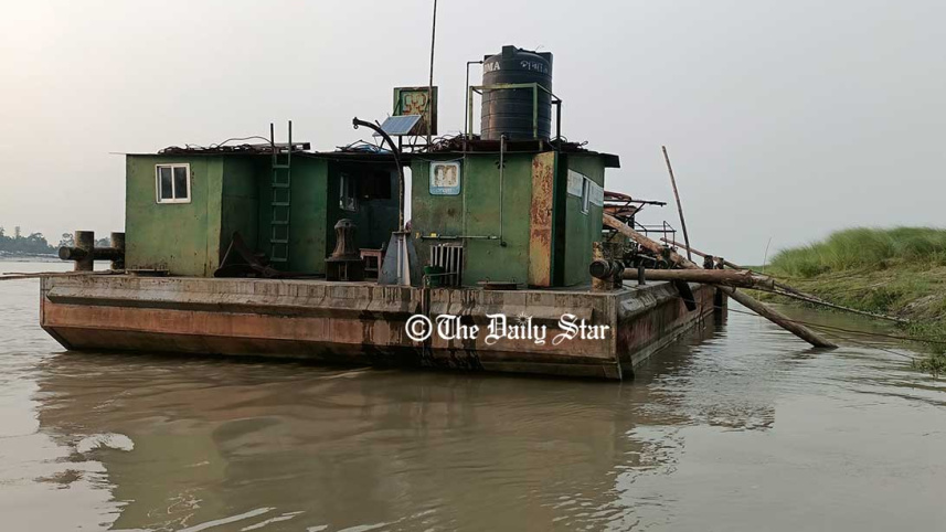 Kurigram-chilmari-oil-depot-02.jpg