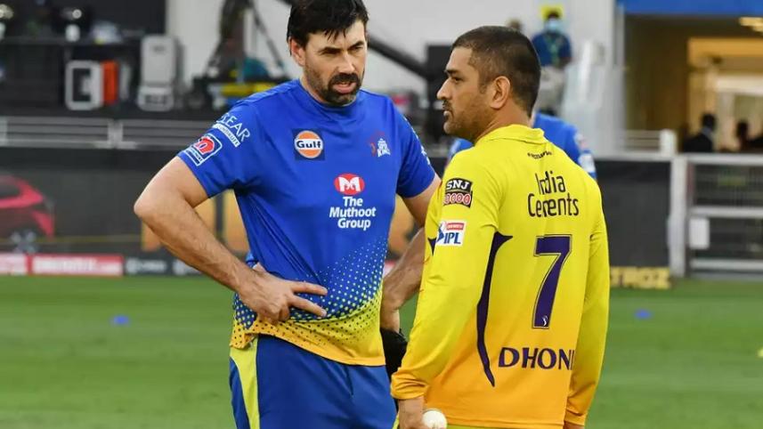 MS Dhoni & Stephen Fleming