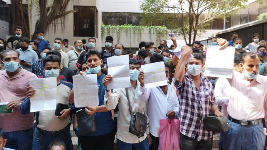 Saudi workers.jpg