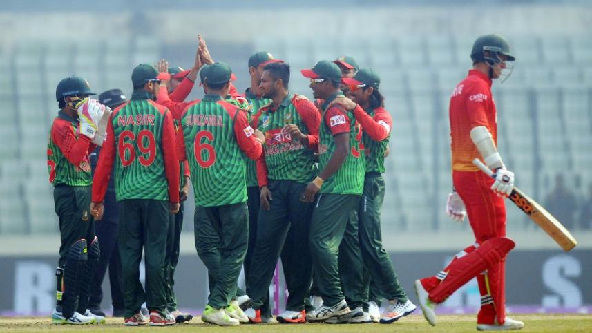 Shakib Of BD Player Reacts After Taking CR Ervine Wicket-5Rb.jpg
