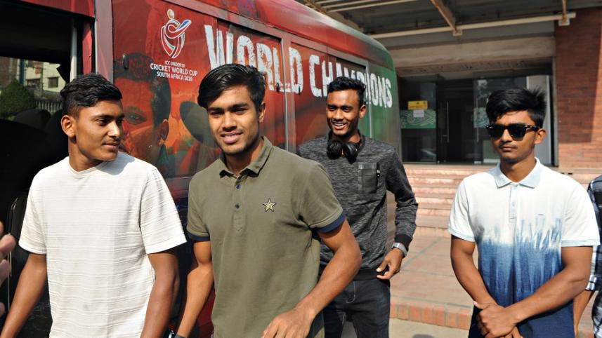 Avishek Das, Akbar Ali, Shoriful Islam, Shahadat Hossain dipu