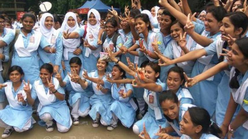viqarunnisa-hsc-result-2017-prabir-wb.jpg