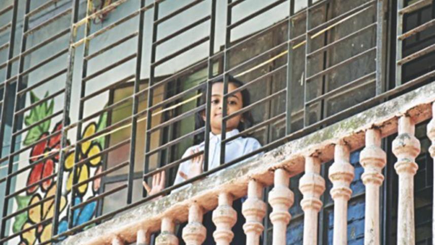 waiting_for_school_0_1.jpg