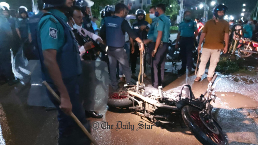 barishal_clash_5_2.jpg
