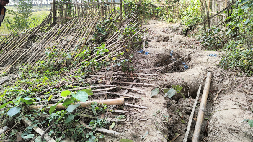 sirajganj_grave_yard_photo-3.jpg