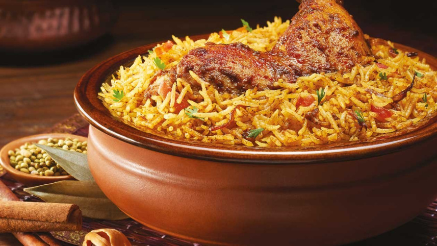 authentic-chicken-biryani-50434132.jpg