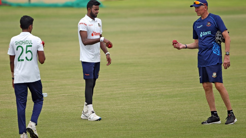 Ebadot hossain & allan donald