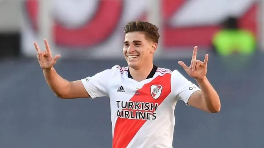 julian-alvarez.jpg