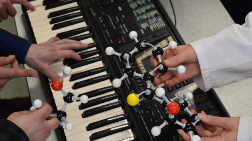 molecular-music.jpg