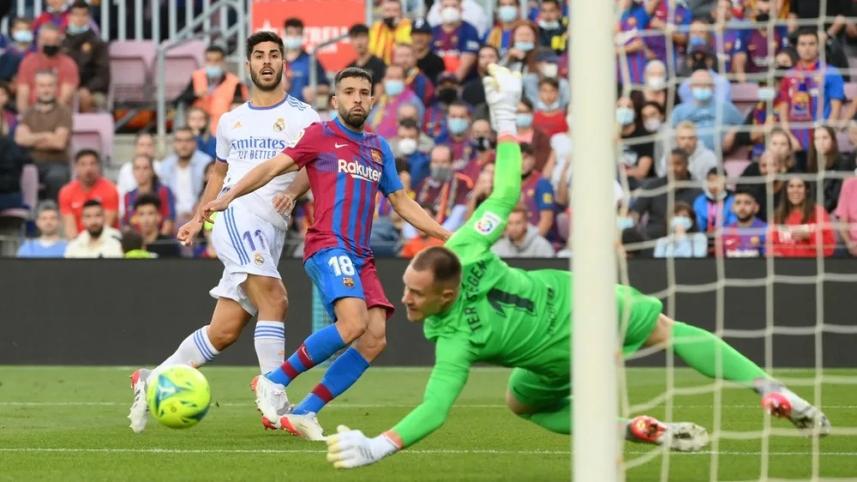 real_madrid_and_barcelona.jpg