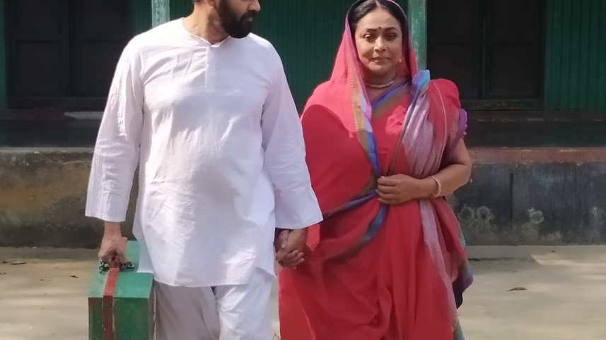 ফিরে দেখা সিনেমার একটি দৃশ্য। ছবি: সংগৃহীত