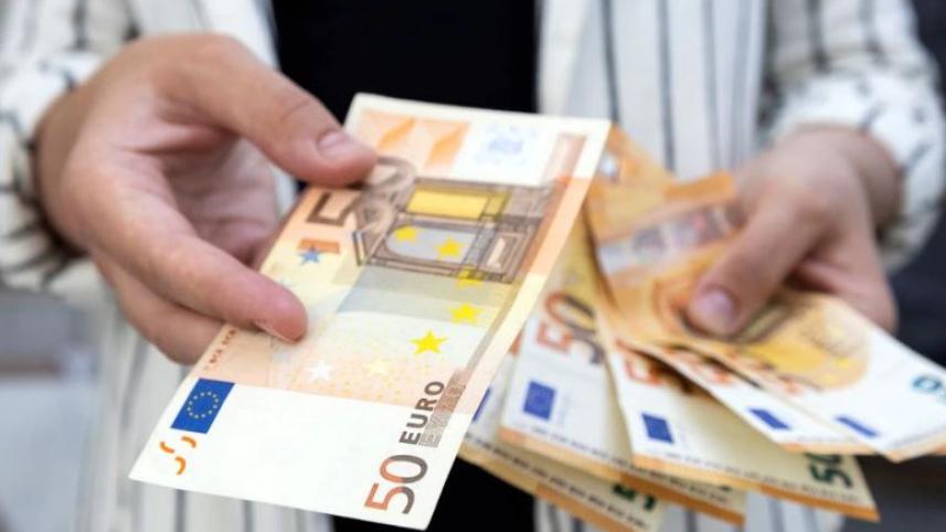 ইউরোপীয় ইউনিয়নের মুদ্রা ইউরো। প্রতিকী ছবি