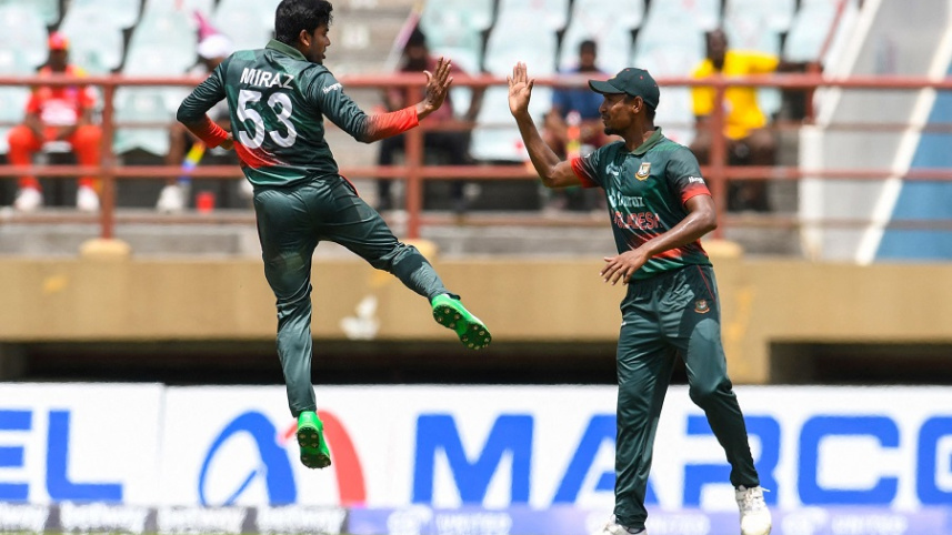 Mehedi Hasan Miraz & Mustafizur Rahman 