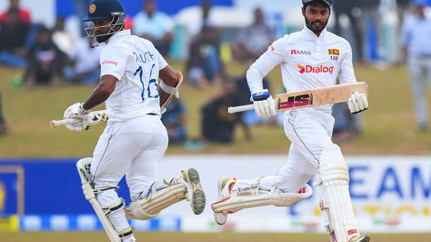 Dimuth Karunaratne & Dhananjaya de Silva 