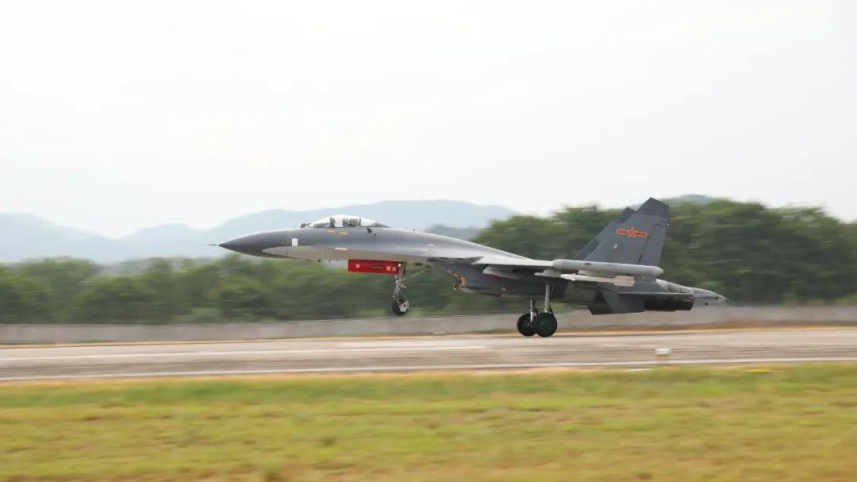 পিএলএ তাইওয়ানে যৌথ সামরিক মহড়া চালিয়েছে। ছবি: সিজিটিএন