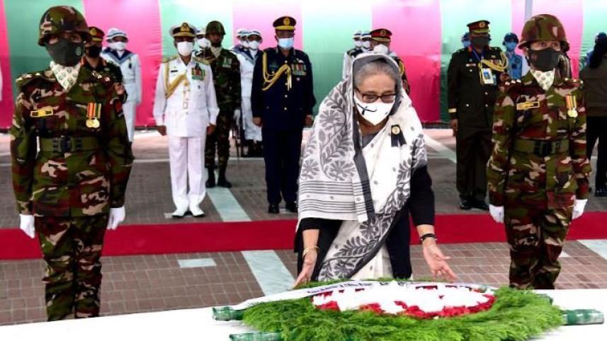 টুঙ্গিপাড়ায় প্রধানমন্ত্রী