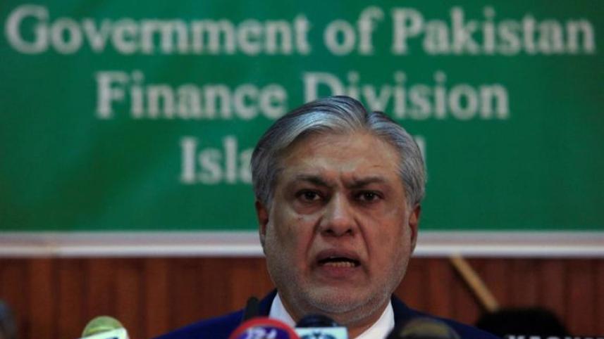 সাবেক অর্থমন্ত্রী ইসহাক দার। ছবি: রয়টার্স