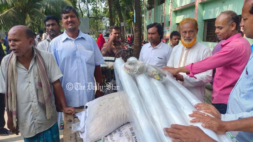 নাটোর-কৃষি-প্রণোদনা-সামগ্রী