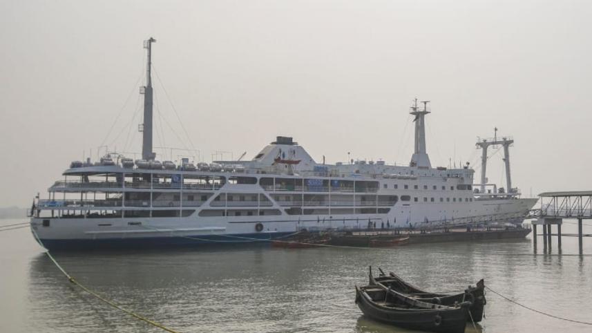 চট্টগ্রাম-সেন্টমার্টিন রুটে ৮ ডিসেম্বর থেকে চলবে বিলাসবহুল ‘এমভি বে ওয়ান’