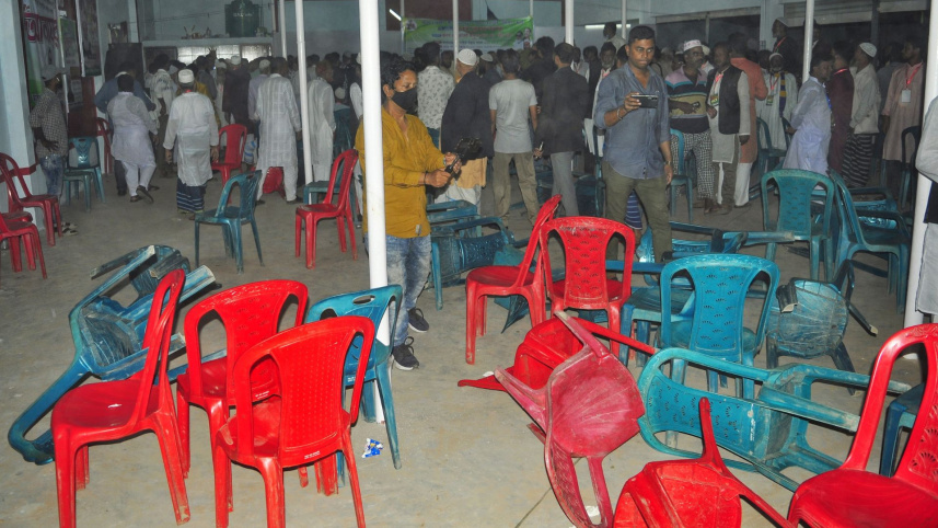 নারায়ণগঞ্জে ২ পক্ষের সংঘর্ষে ইউনিয়ন আ. লীগের সম্মেলন স্থগিত