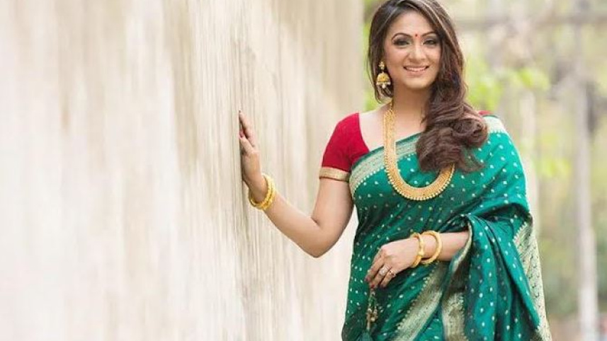 আফসানা আরা বিন্দু : ৮ বছর পর লাক্স তারকা বিন্দু আবার অভিনয়ে