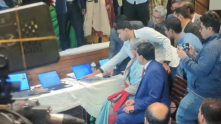 শিক্ষামন্ত্রী দীপু মনি