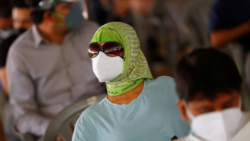 ভারতীয়দের আবার মাস্ক পরার পরামর্শ