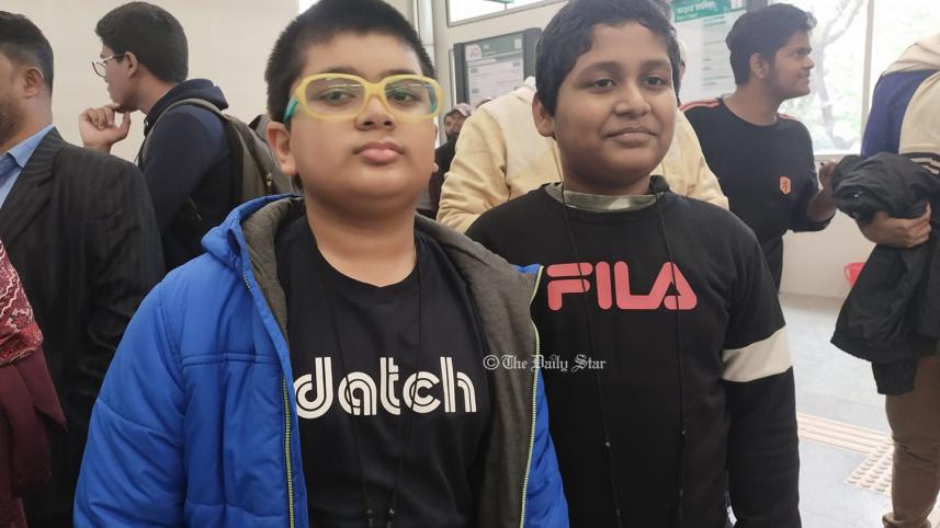 এ জার্নি বাই মেট্রোরেল!