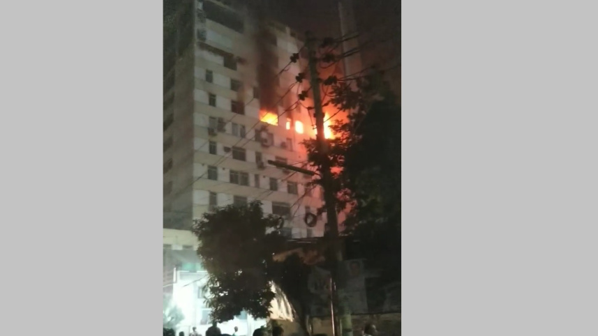 fire_at_nikunja.jpg