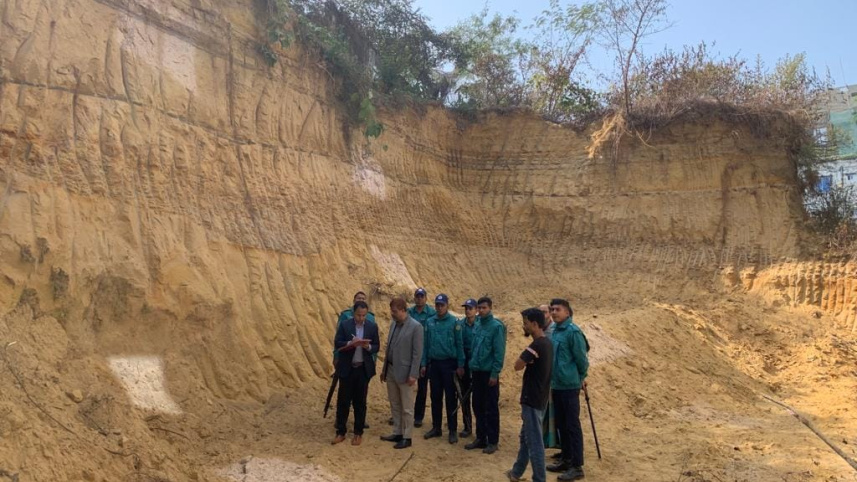 চট্টগ্রাম, পাহাড় কাটা, মামলা,