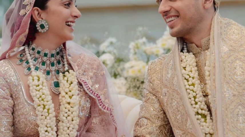 সিদ্ধার্থ মালহোত্রা ও কিয়ারা আদভানির বিয়ের ছবি