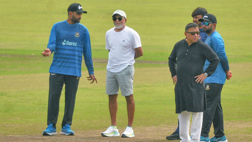 Tamim Iqbal and Chandika Hathurusingha 