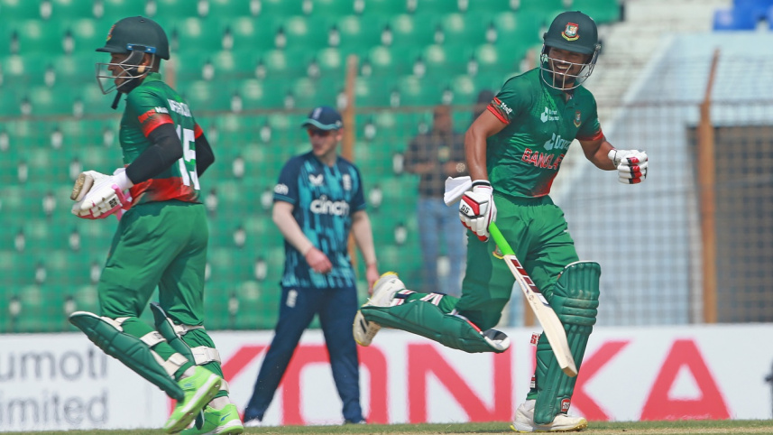 Mushfiqur Rahim & Najmul Hossain Shanto