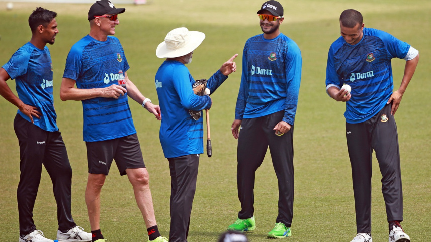 Chandika Hathusingha & Shakib Al Hasan