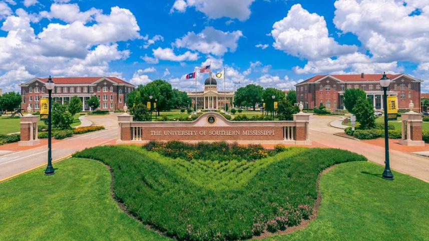 ইউনিভার্সিটি অব সাউদার্ন মিসিসিপি: স্কলারশিপ ও অন্যান্য তথ্য
